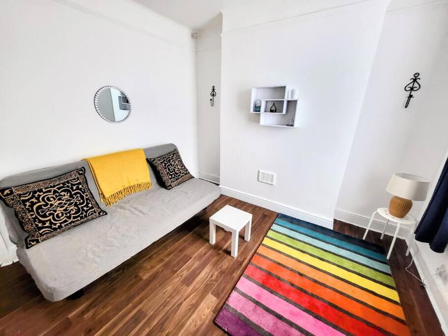 Comfortable House Near Etihad - Sleep Rest * Manchester