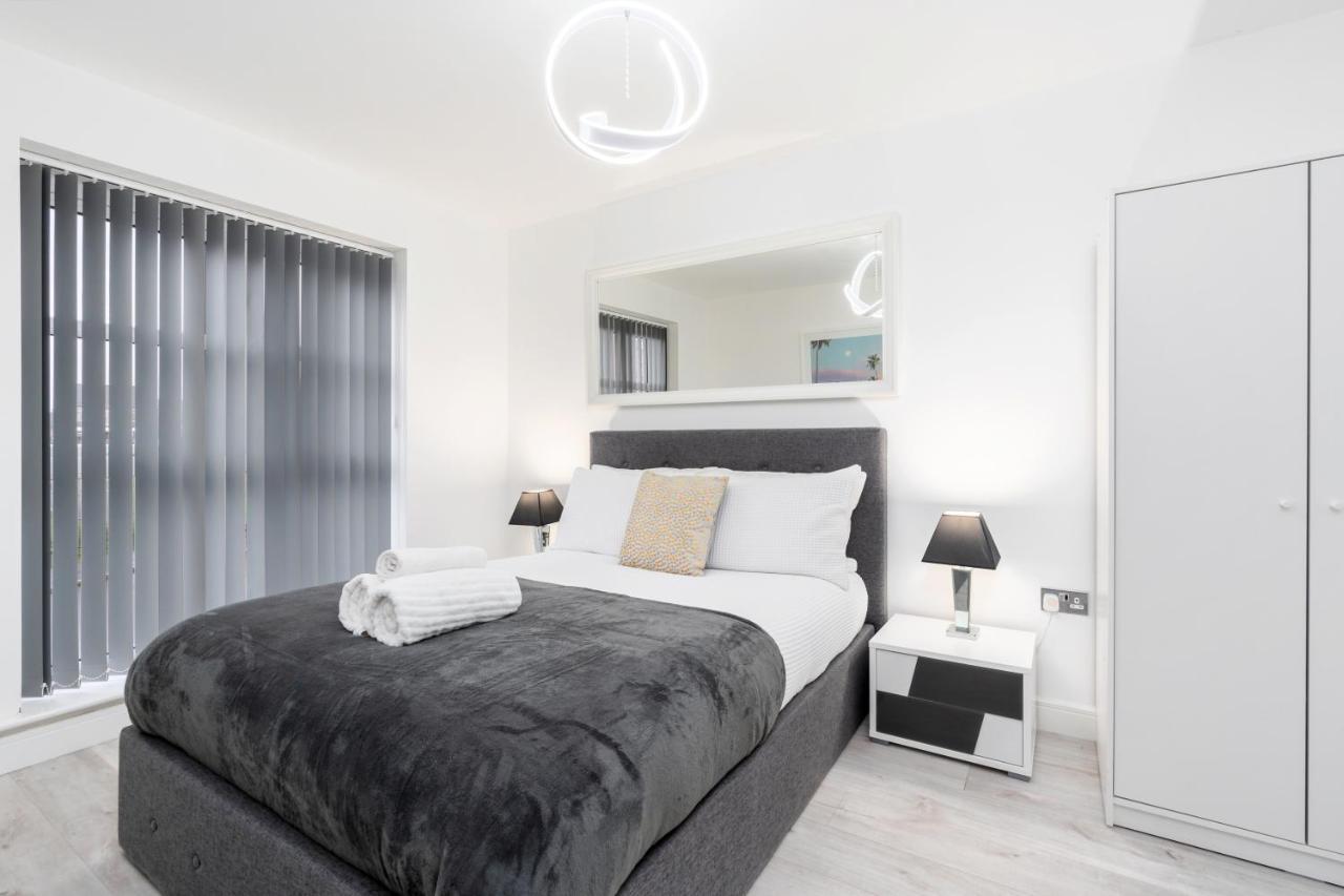 Walking Distance To City Centre, Close To Hospitals And Universities Holiday home Manchester