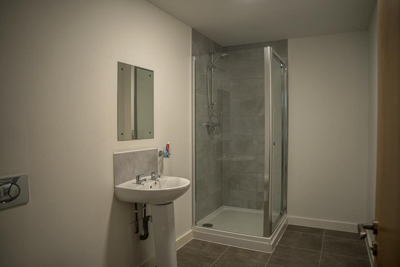 A Spacious 2 Bed With A River And Cascade View, Imaya Nights, M3