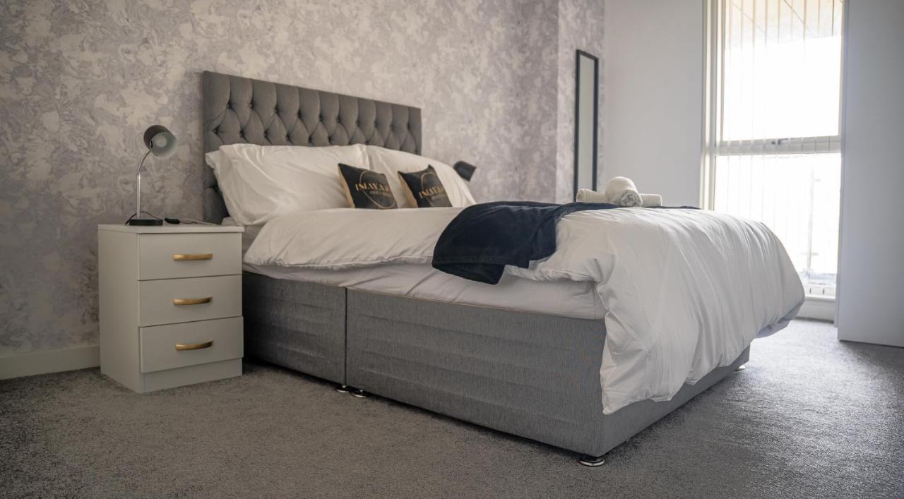 A Spacious 2 Bed With A River And Cascade View, Imaya Nights, M3