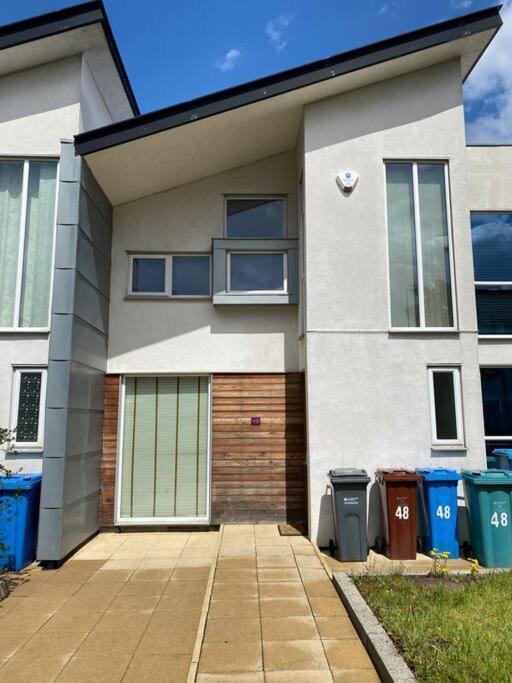 Cosy House Near Centre And Football Stadium Holiday home *