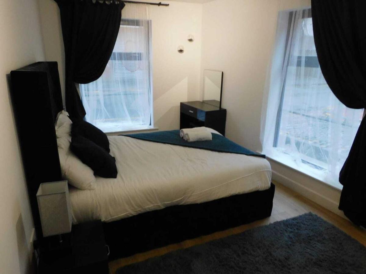 The Mcr - 2 Bed Modern Manchester