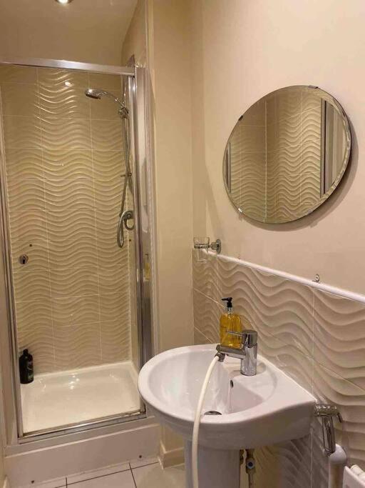 Vakantiehuis Cosy House Near Centre And Football Stadium Manchester