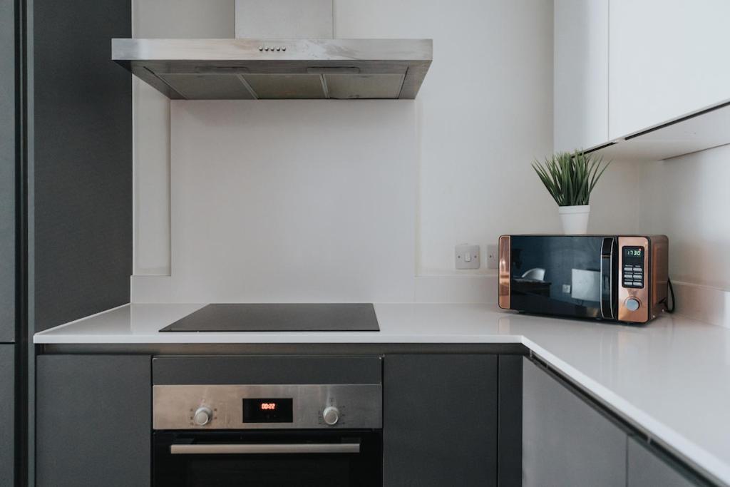 City Living Penthouse With Parking Manchester