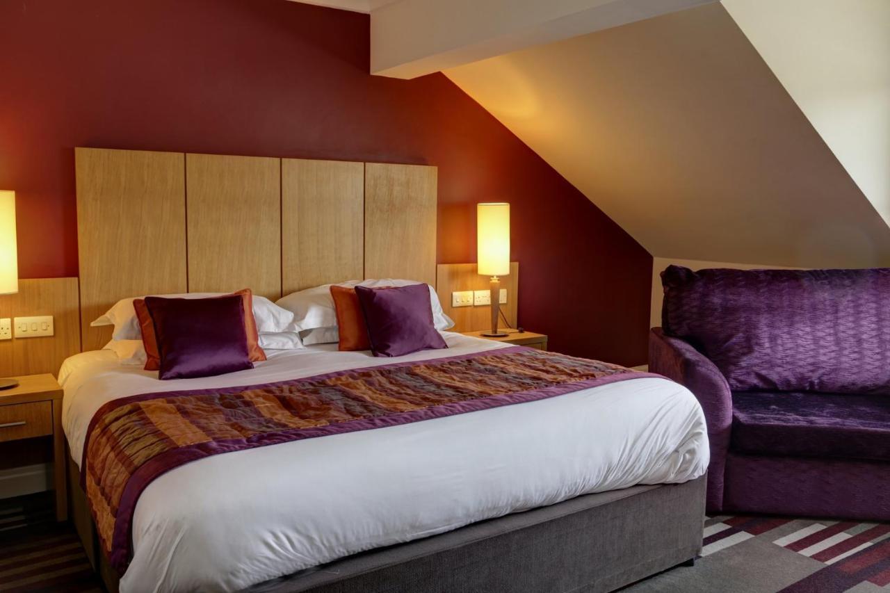 Holiday - - Oldham By Ihg Hotel Manchester