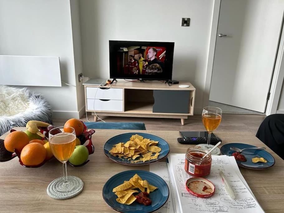 Modern City Flat With Gym & Spa Apartment Manchester