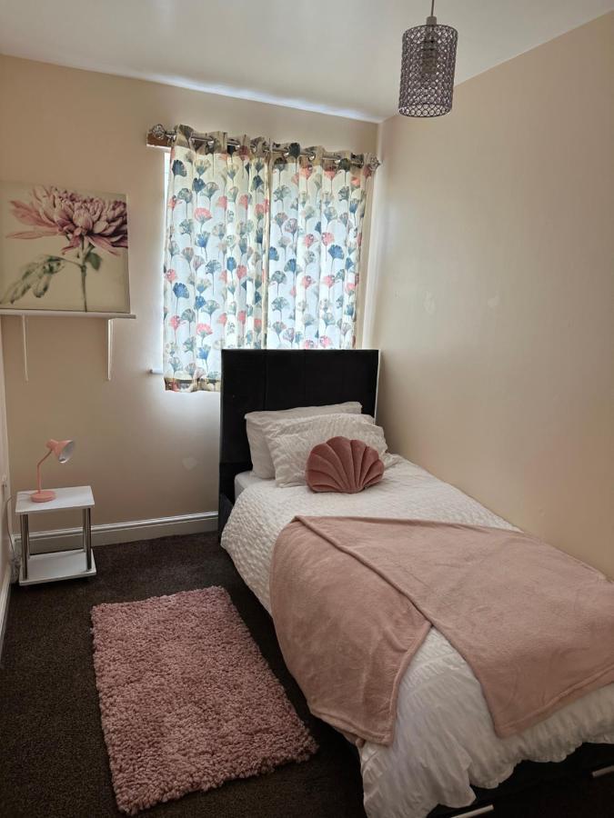 Zenith Apartment