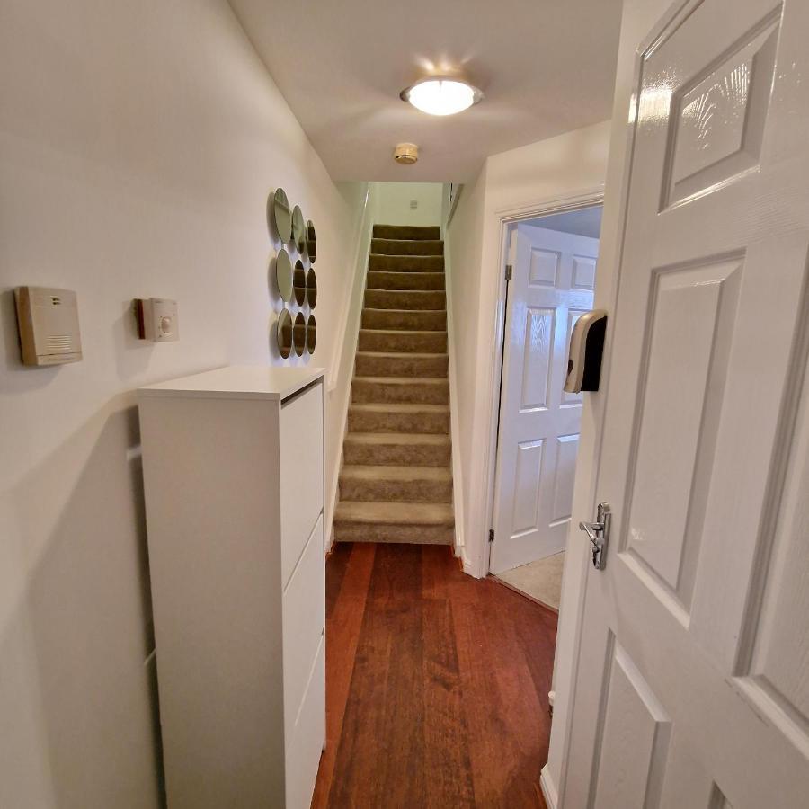 Pet Friendly 3 Bedroom In By Sublime *
