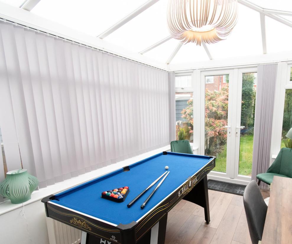 Ideal In Audenshaw Manchester