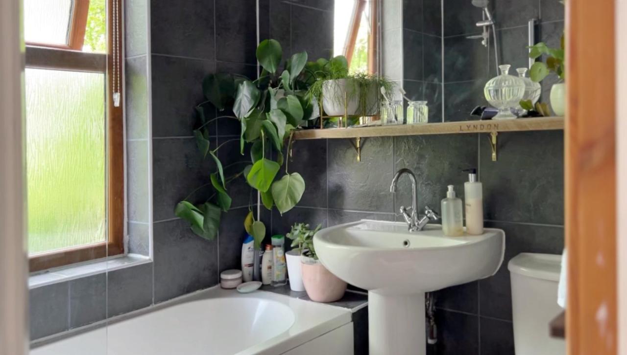 Beautiful Private In Levenshulme Manchester