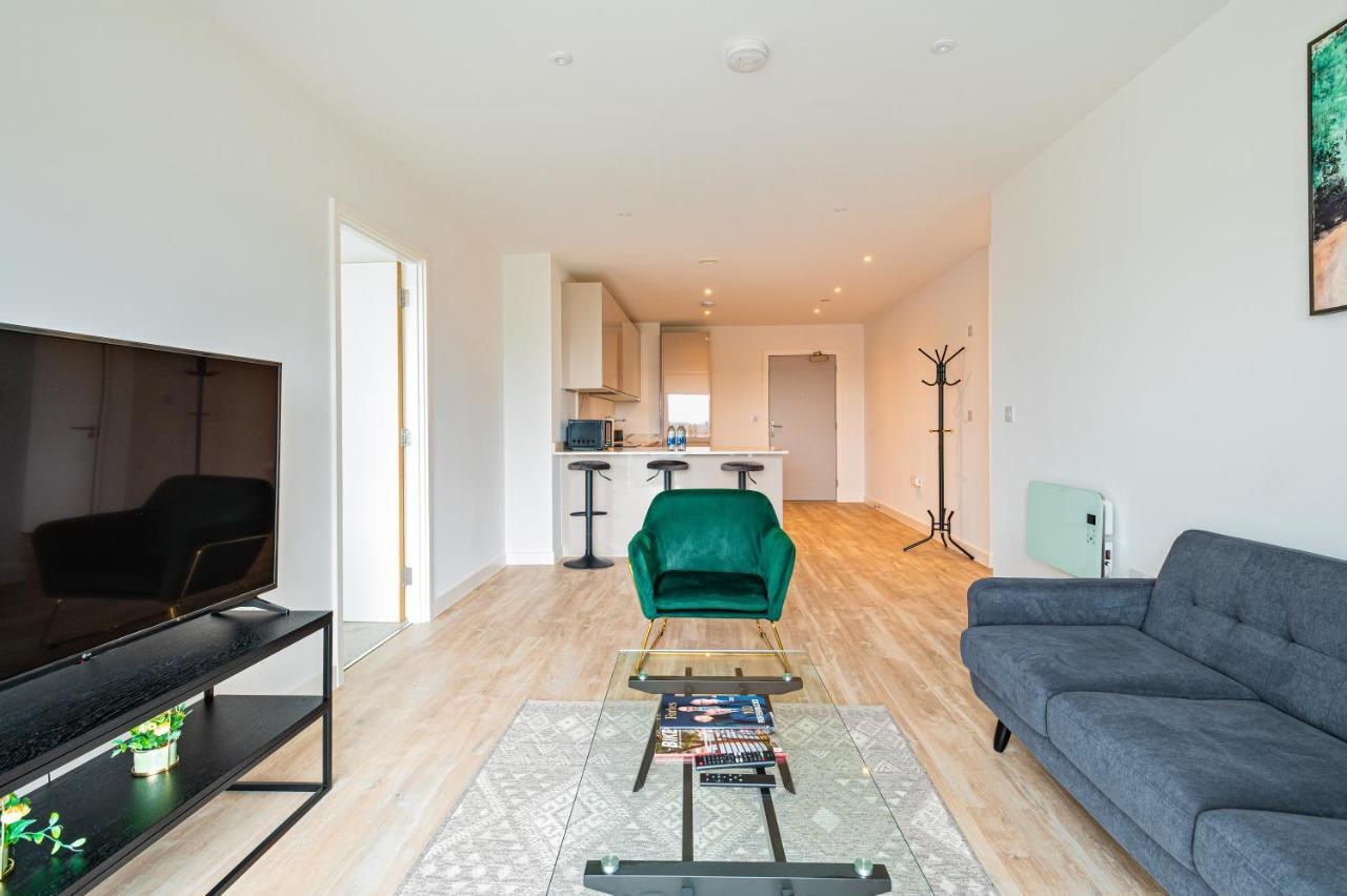 Apartment 2 Bedroom Luxurious In The City. Manchester