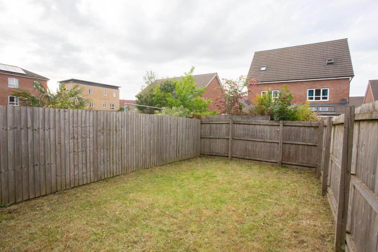 Family Friendly With Parking & Garden Gasthuis Manchester