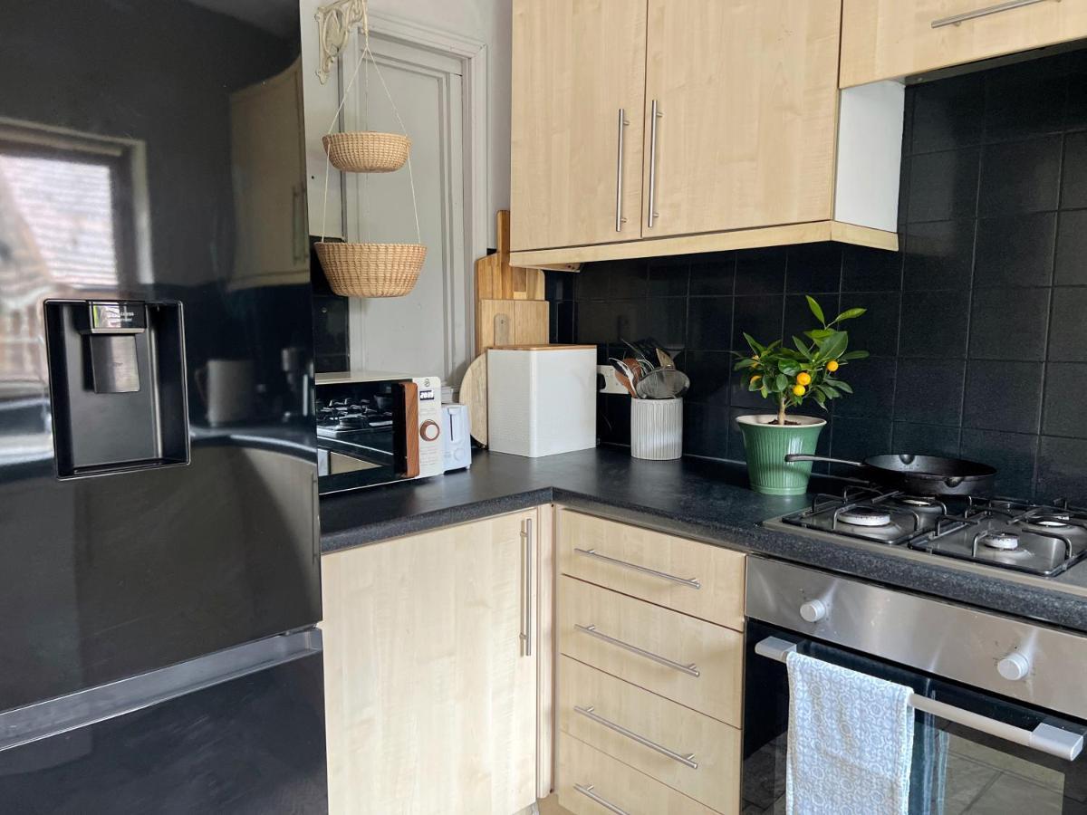 Guest house Beautiful Private In Levenshulme Manchester
