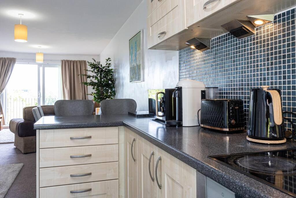 Apartment Lovely 2 Bedroom Flat With Balcony Near Centre Manchester