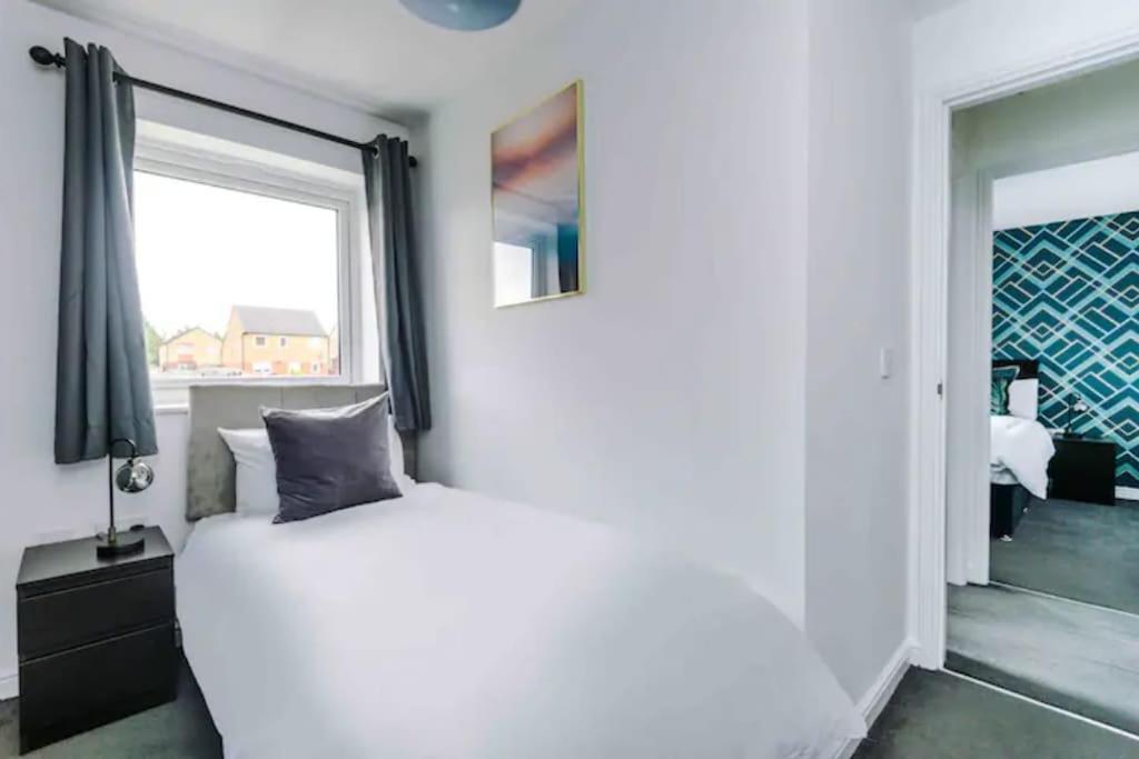 Vakantiehuis Spacious 5 Bedroom Hosted By Mcr Dens *