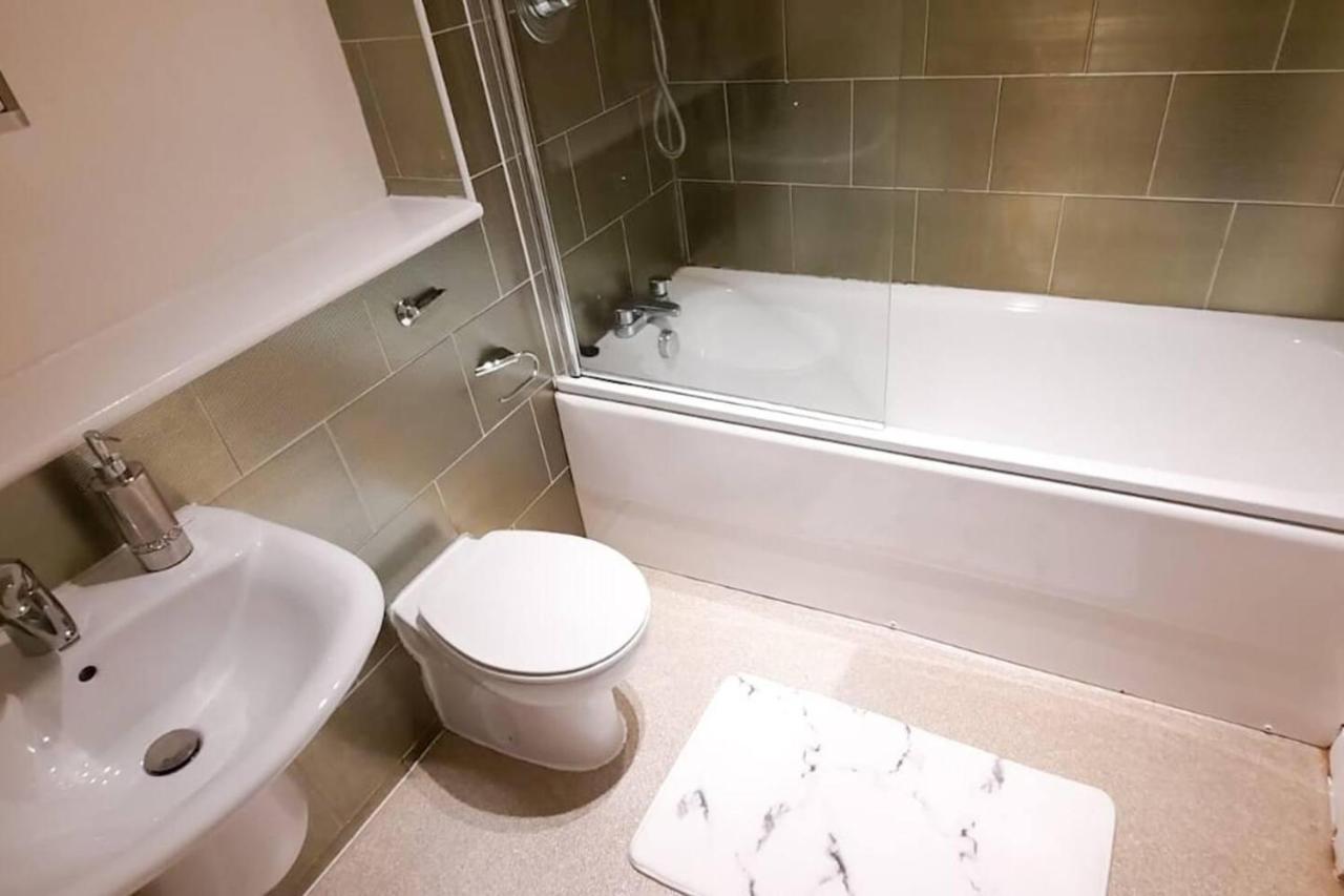 2-bed Near Centre Manchester