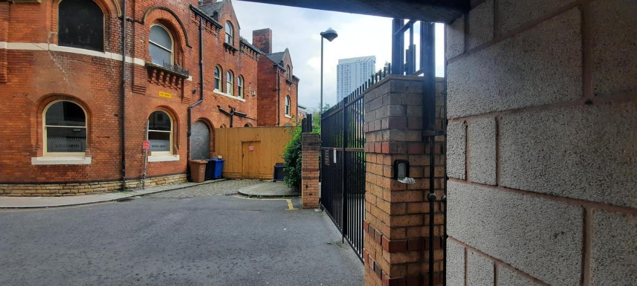 2-bed Near Centre Manchester