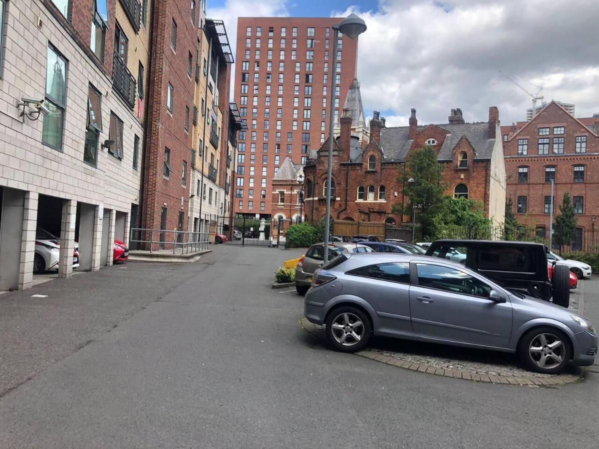 2-bed Near Centre Apartment