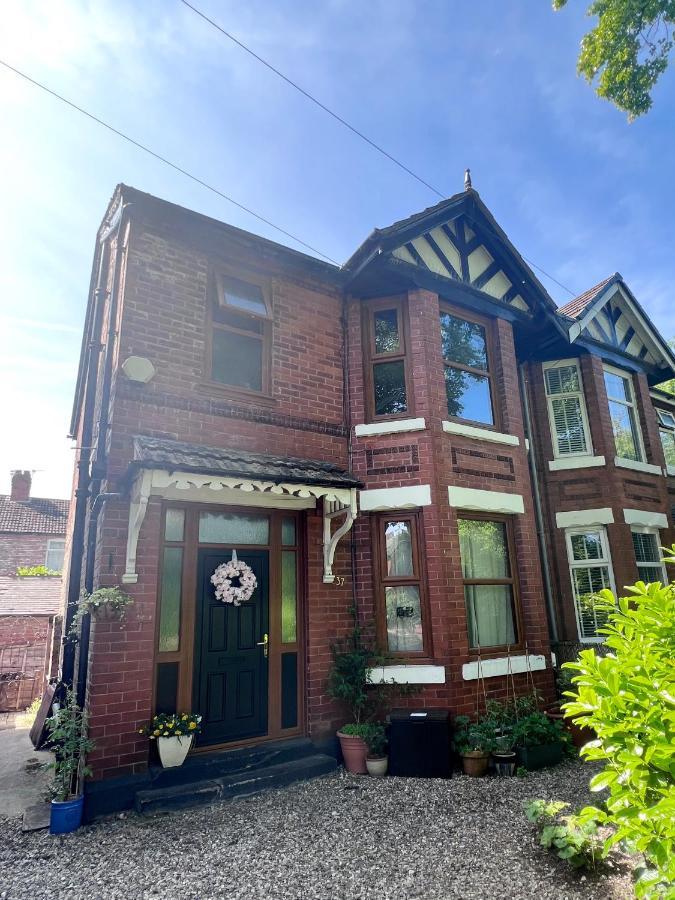 Beautiful Private In Levenshulme