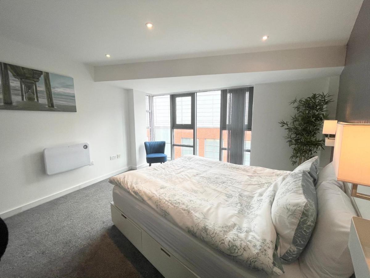 Apartment The Works-fresh 2bed In Centre, Opposite Arndale. Manchester