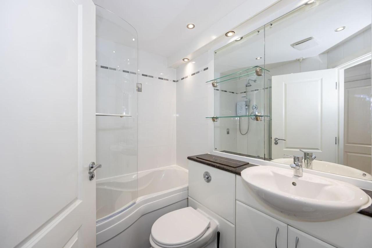Apartment Withington