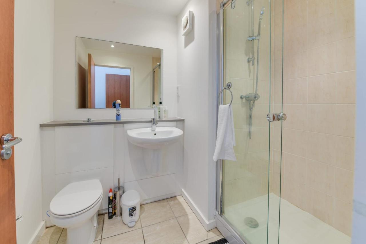 Princess Street Apartment