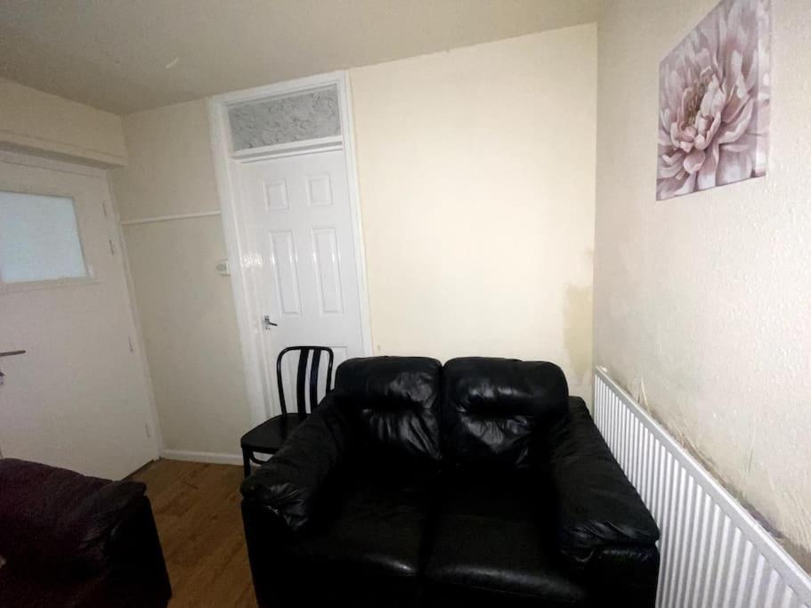 Png - Abernant - Shared Facilities Holiday home *
