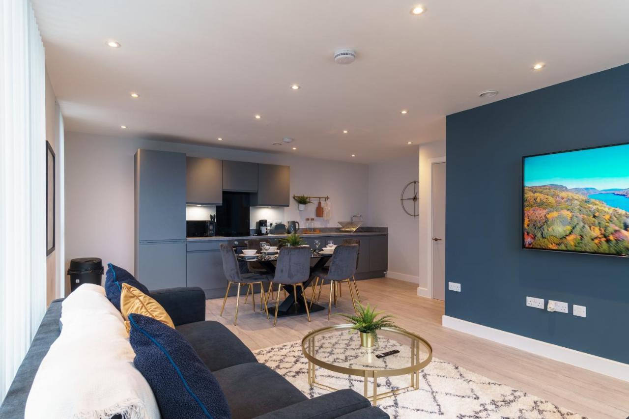 Stunning Brand New 3bed Apartment!