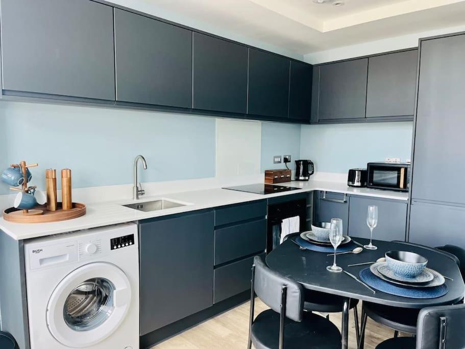 Apartment Beautifully Presented One Bedroom Close To Old Trafford Stadium Manchester