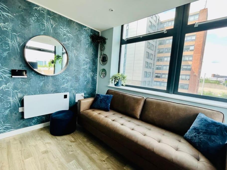 Beautifully Presented One Bedroom Close To Old Trafford Stadium