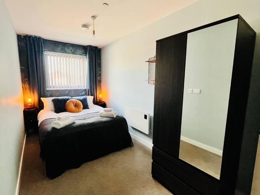 Beautifully Presented One Bedroom Close To Old Trafford Stadium Apartment Manchester