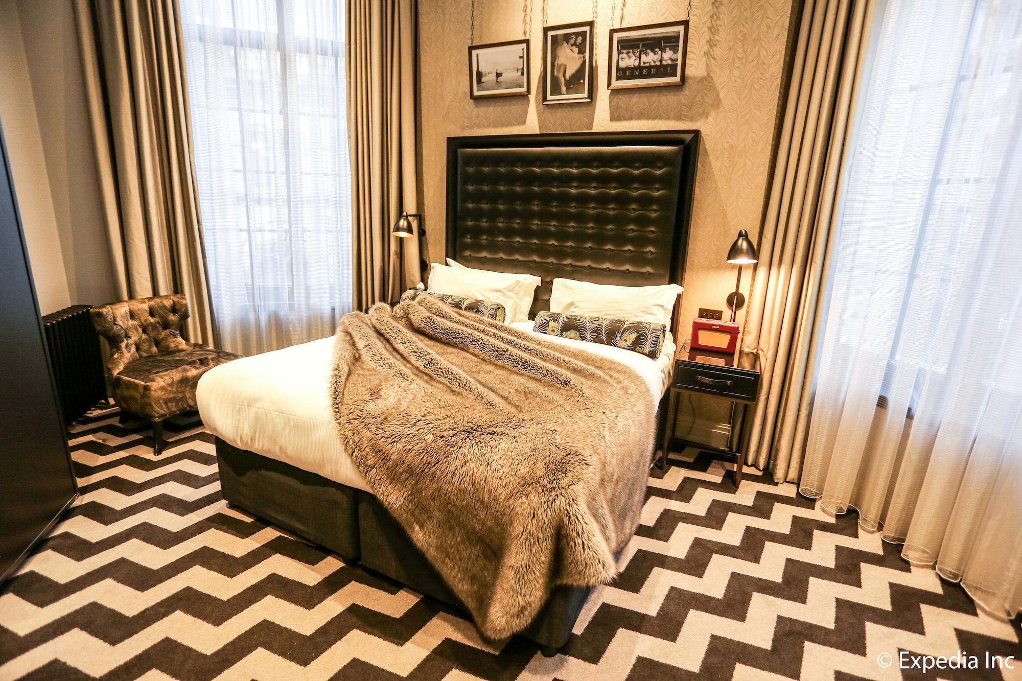 Gotham Hotel