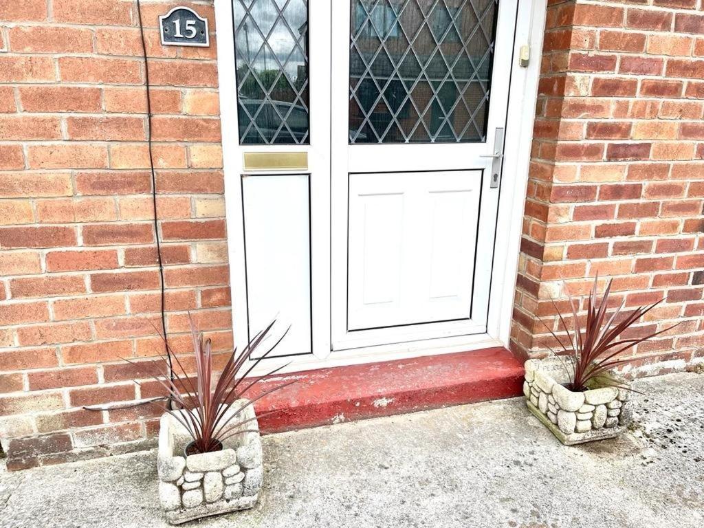 Apartment Spacious 3 Bedroom House - Sleeps 5