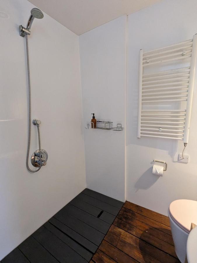 Costa Del Salford Apartment Manchester