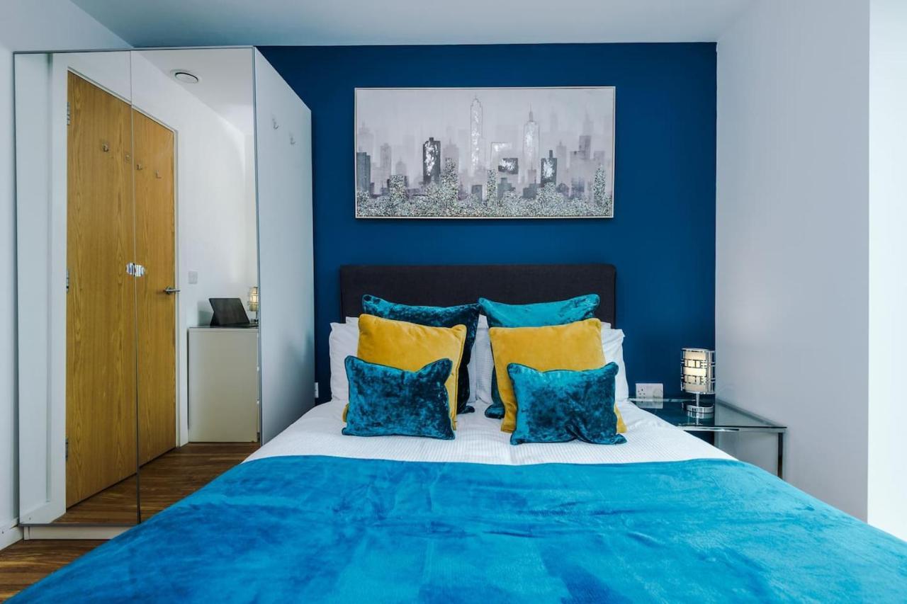 Apartment Modern Serviced With 24-7 Gym Access