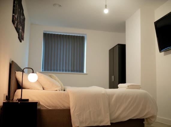 Apartment Stunning 2bedroom *