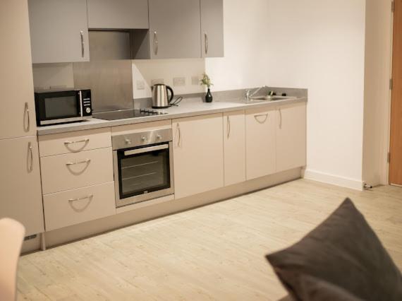 Stunning 2bedroom *