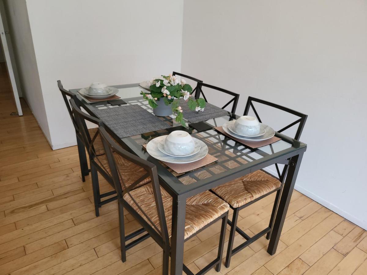 Apartment Luxury 2 Bed Apt On River, Wifi, Parking, Garden