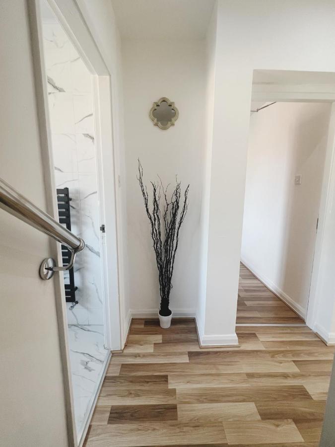 Homestay House In The Heart Of *