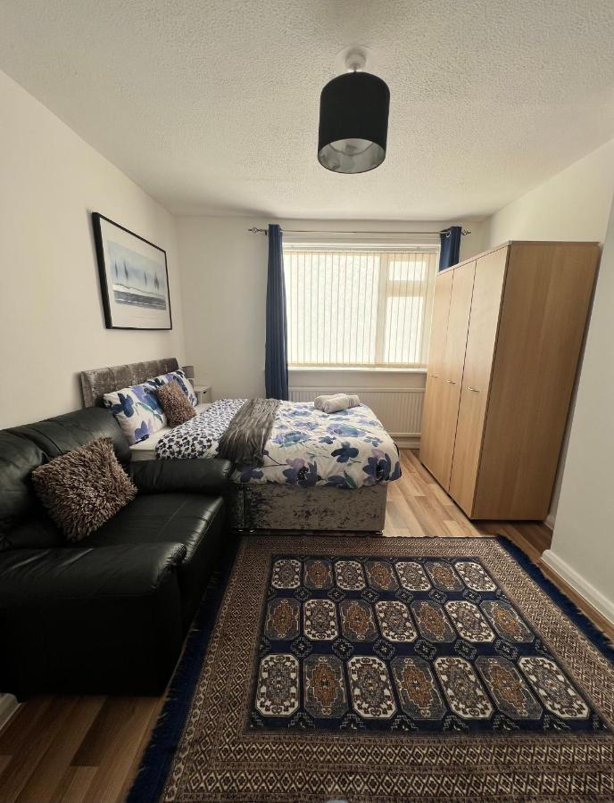 House In The Heart Of Homestay Manchester