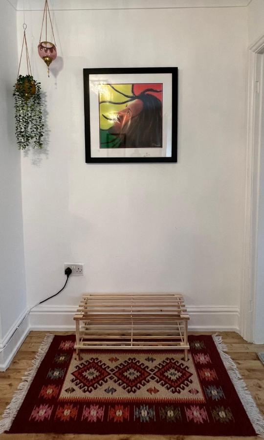 Homestay House In The Heart Of