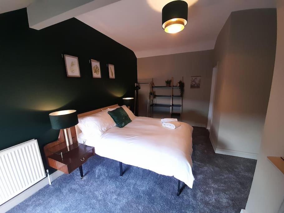 Vakantiehuis Chic 5 Double Bedroom House - 15 Min To