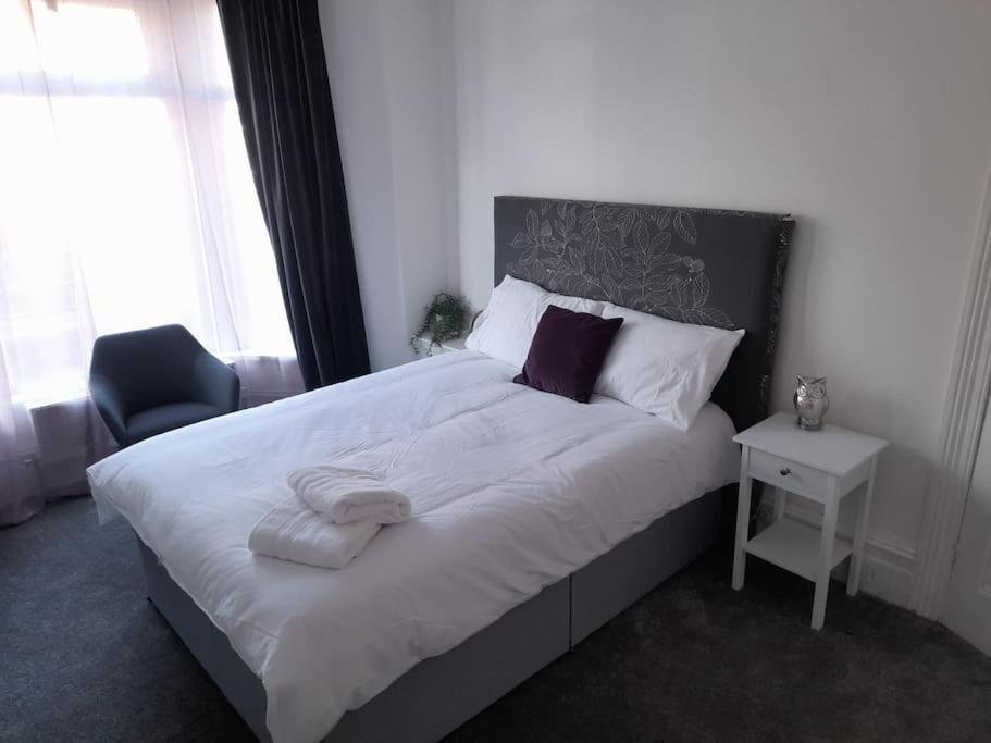 Vakantiehuis Chic 5 Double Bedroom House - 15 Min To *