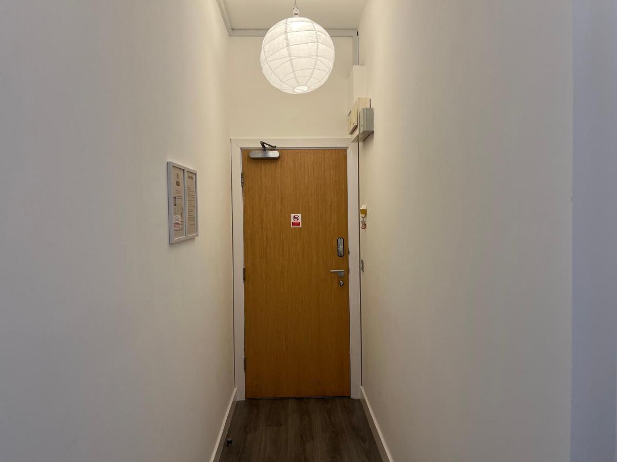 Mordern In Center Apartment Manchester