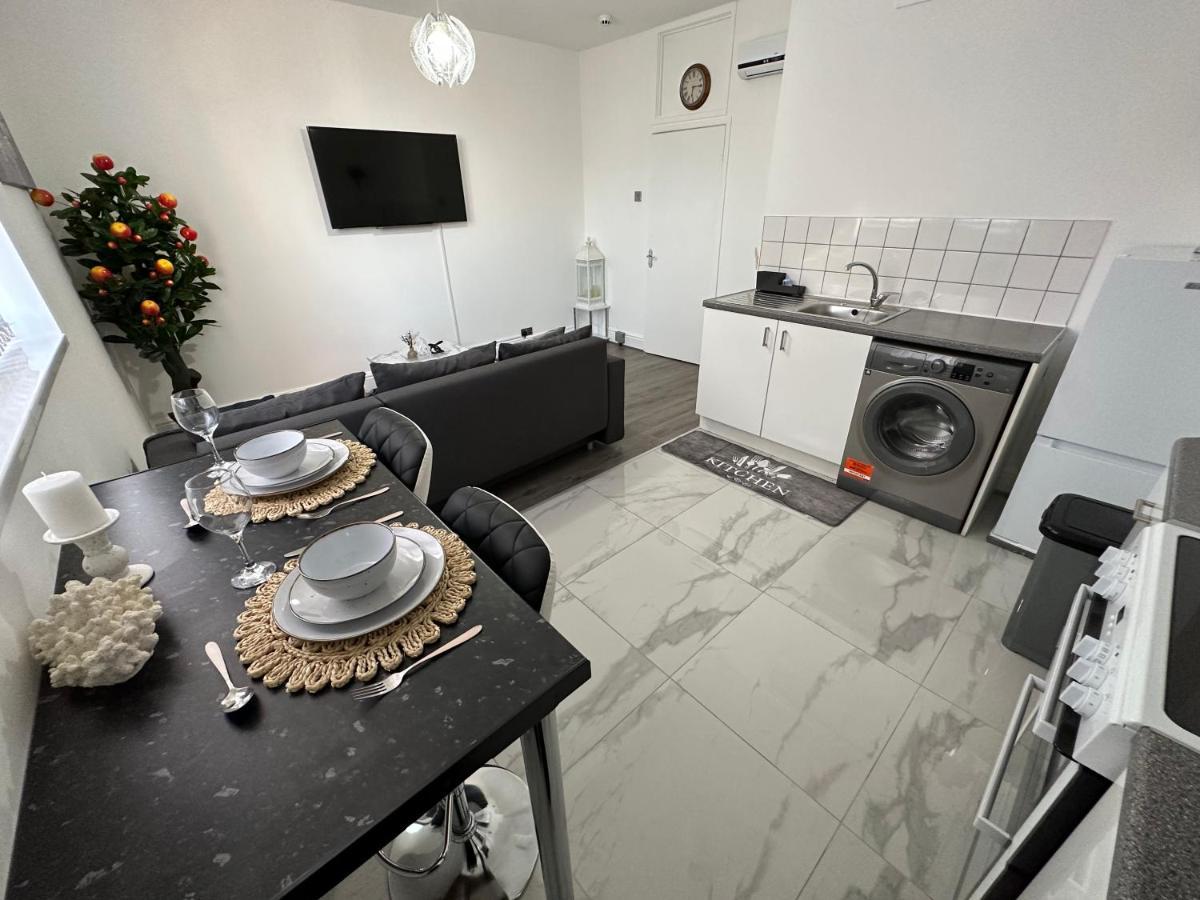 Lovely 2 Bedroom In Close To Centre And Stadium #1 Appartement Manchester