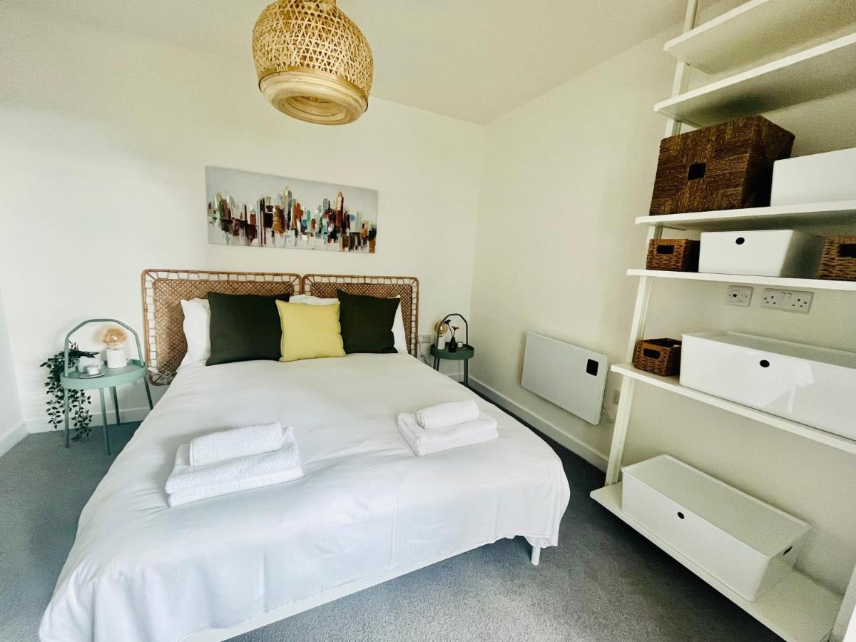 Apartment Fully Furnished One Bed In Old Trafford