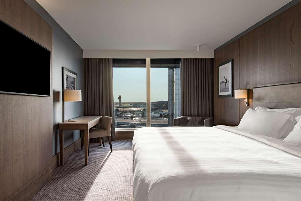 Radisson Blu Manchester. Airport Manchester