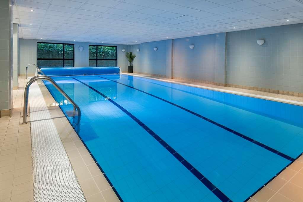 Radisson Blu Manchester. Airport 4*
