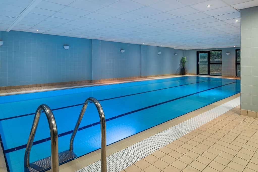 Hotel Radisson Blu Manchester. Airport 4*