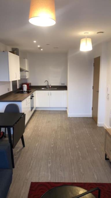 Apartment X1 The Landmark, Salford *
